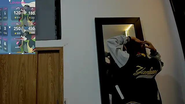 laurem-paulette online show from 11-30-25, 12:42