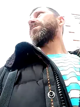 Snapshot of BZHsex chatting on 03-06-25, 08:30 BZHsex online show from 03-06-25, 08:30