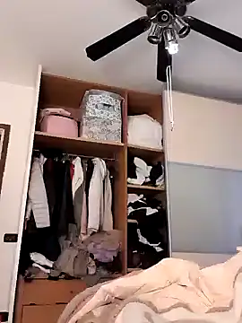 Snapshot of kikkastar chatting on 12-30-24, 01:03 kikkastar online show from 12-30-24, 01:03