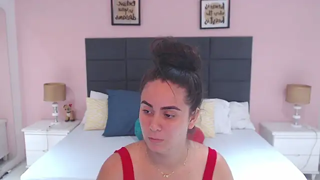 Snapshot of MadisonJenner chatting on 01-13-25, 02:42 MadisonJenner online show from 01-13-25, 02:42