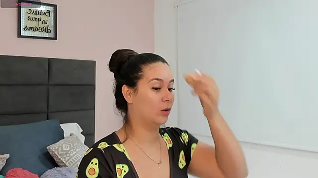 MadisonJenner online show from 02-01-26, 11:53