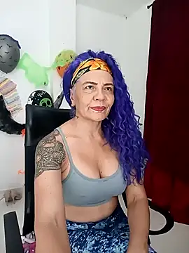 freyadevil333 online show from 10-19-25, 12:55