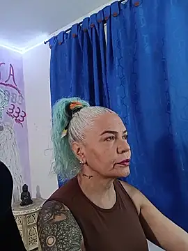 freyadevil333 online show from 06-20-26, 10:18