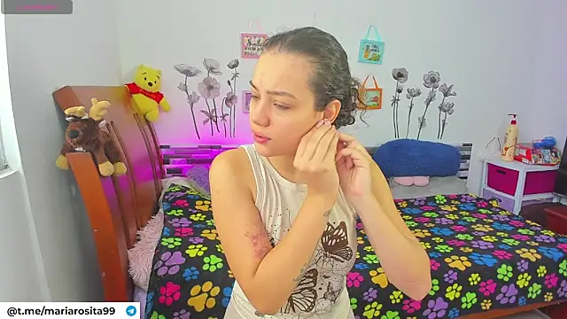 Angela hank2 online show from 04-17-26, 01:25