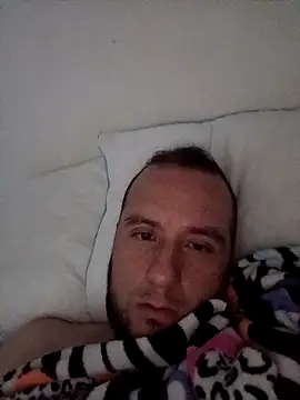 Snapshot of andymanxxx1 chatting on 11-26-25, 05:19 andymanxxx1 online show from 11-26-25, 05:19