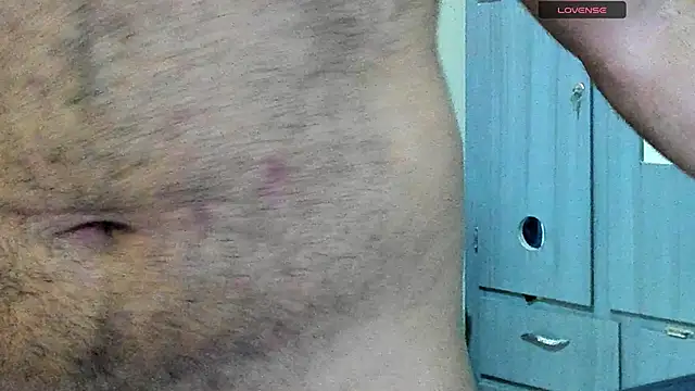 Big furry bear13 online show from 03-23-25, 06:37