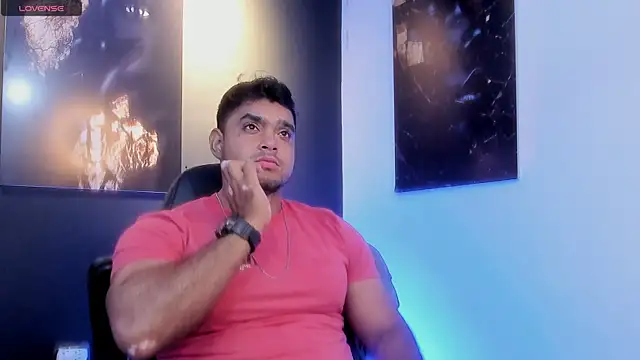 Big furry bear13 online show from 10-10-25, 04:44