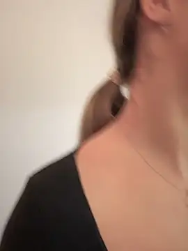 HotXMom online show from 02-07-25, 04:27