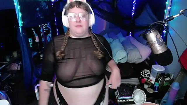 FatVeronica online show from 01-23-25, 02:33