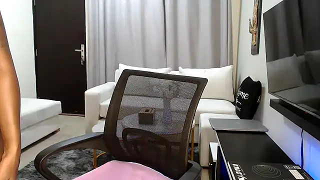 Snapshot of Horny_princes chatting on 03-18-26, 12:14 Horny princes online show from 03-18-26, 12:14