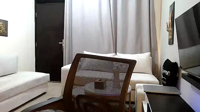 Snapshot of Horny_princes chatting on 03-19-26, 12:09 Horny princes online show from 03-19-26, 12:09