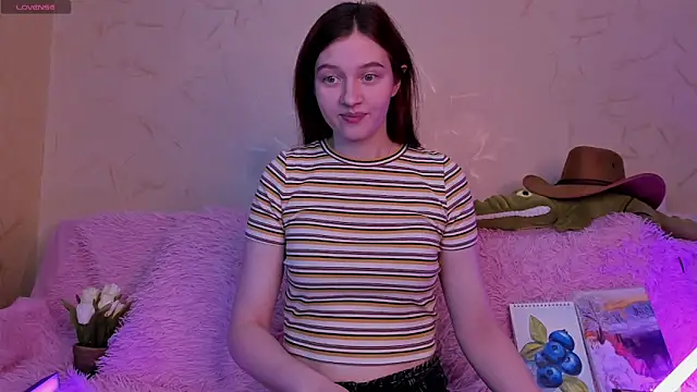 Ksuhesa online show from 02-21-25, 01:55