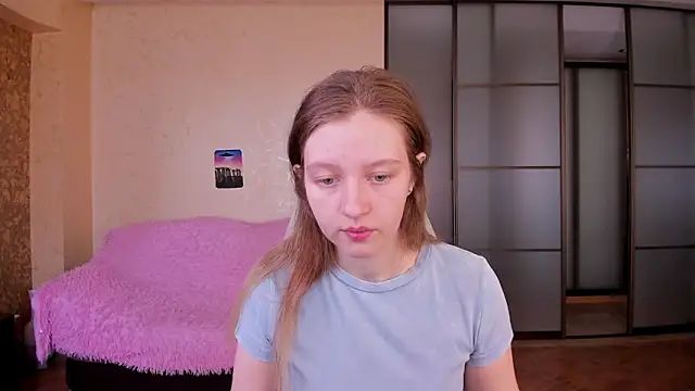 Ksuhesa online show from 04-02-26, 03:26