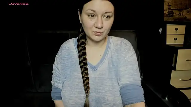 AlisaBacker online show from 05-22-26, 08:25
