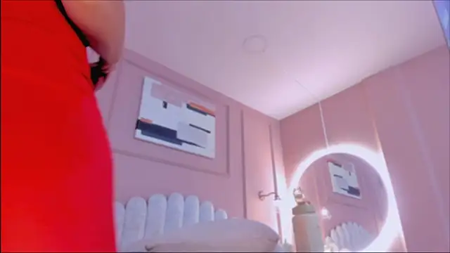 lia ass  online show from 01-23-25, 05:21