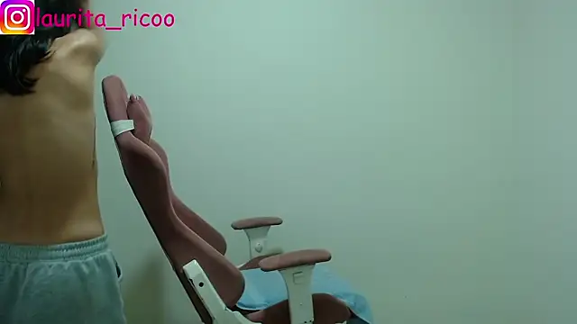 laurita rico online show from 12-24-24, 05:38