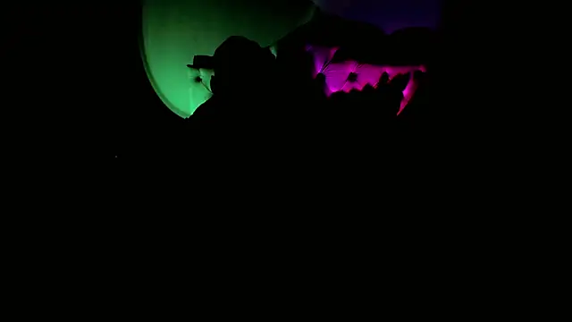 Ezraa1 online show from 10-04-25, 03:04