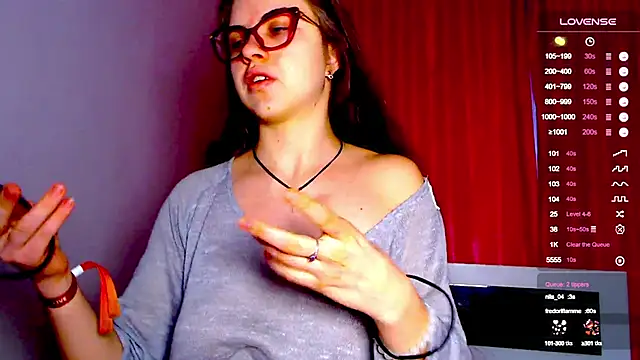 Snapshot of Sarah_HS chatting on 12-14-24, 10:45 Sarah HS online show from 12-14-24, 10:45