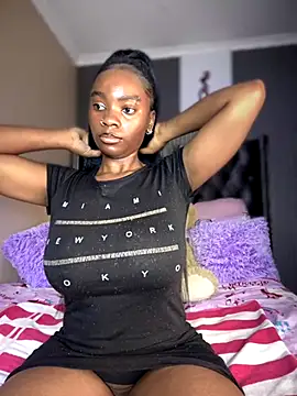 Candy-Heart online show from 11-13-25, 12:15