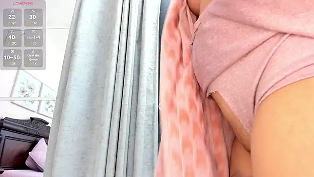 AriSweet online show from 03-21-25, 02:40