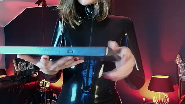 MyMayte online show from 12-25-24, 10:06