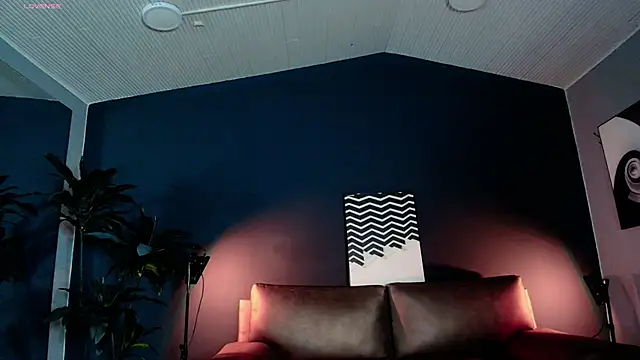 Snapshot of MyMayte chatting on 04-30-26, 01:17 MyMayte online show from 04-30-26, 01:17