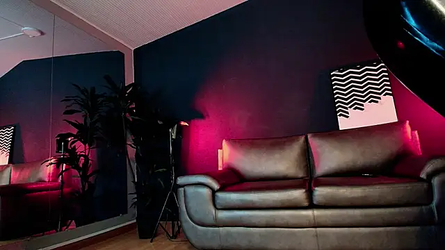 Snapshot of MyMayte chatting on 05-29-26, 01:09 MyMayte online show from 05-29-26, 01:09