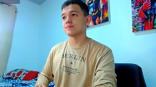 Snapshot of Dunkan_Kravitz chatting on 12-22-24, 11:44 Dunkan Kravitz online show from 12-22-24, 11:44