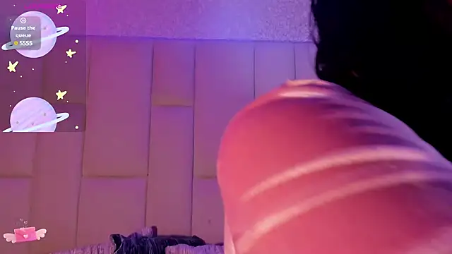 Snapshot of Summer_walkerr chatting on 01-18-25, 12:26 Summer walkerr online show from 01-18-25, 12:26