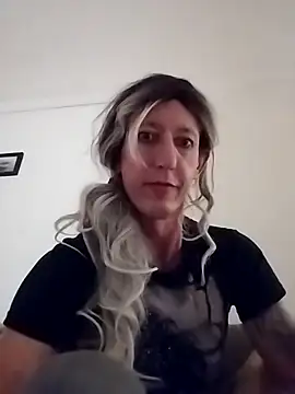 AlexiaXXL online show from 03-10-26, 01:43