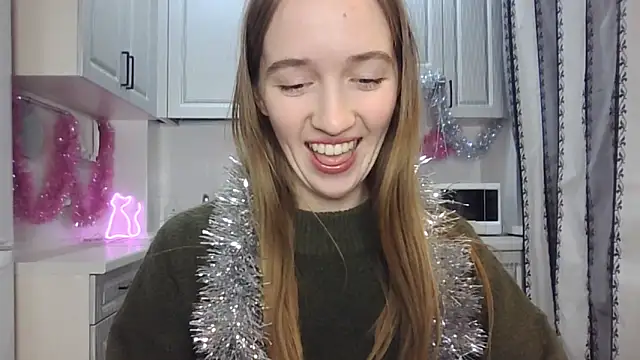 Snapshot of leslie_my_lovee chatting on 12-22-24, 07:52 leslie my lovee online show from 12-22-24, 07:52