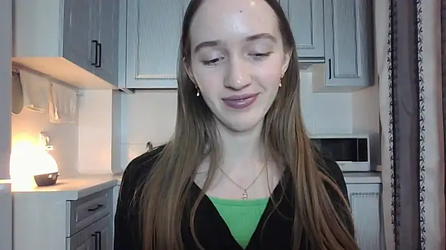 Snapshot of leslie_my_lovee chatting on 03-15-25, 05:37 leslie my lovee online show from 03-15-25, 05:37