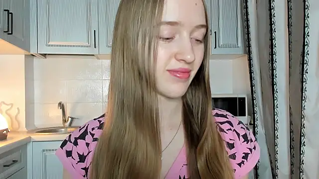 Snapshot of leslie_my_lovee chatting on 10-30-25, 07:03 leslie my lovee online show from 10-30-25, 07:03