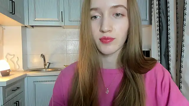 leslie my lovee online show from 11-24-25, 07:35