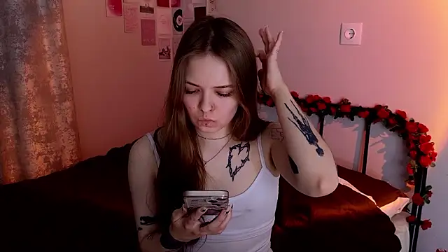 doll lol  online show from 03-28-26, 05:56