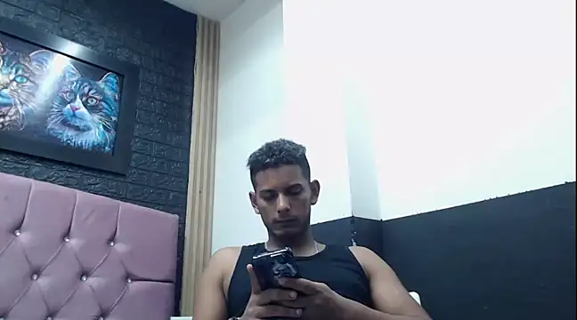 Snapshot of Chris_Dick23 chatting on 01-21-25, 07:47 Chris Dick23 online show from 01-21-25, 07:47