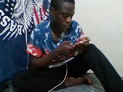 Snapshot of sexy4348 chatting on 11-06-25, 08:32 sexy4348 online show from 11-06-25, 08:32