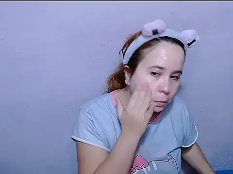 SubLayla01 online show from 04-20-26, 11:24