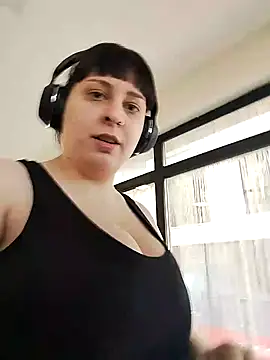 EmmaKrosss online show from 02-04-25, 10:43