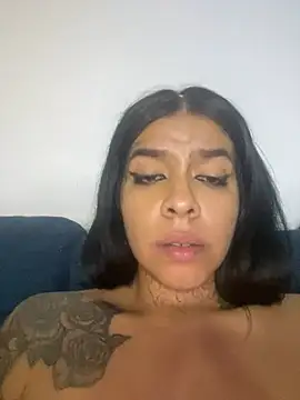 AbbyFtLuna online show from 12-26-24, 06:52