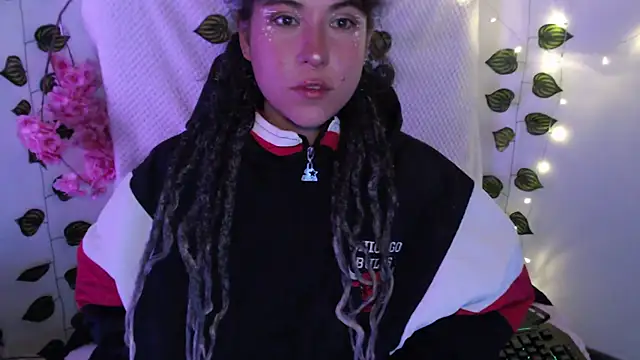 Hellen dumont online show from 10-08-25, 03:37