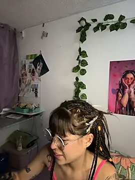 Hellen dumont online show from 06-13-26, 02:09