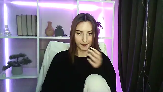 X Alisa online show from 02-14-25, 07:23