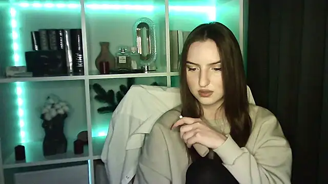 X Alisa online show from 01-18-26, 08:01