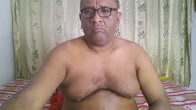 Beargryzzly online show from 01-12-25, 04:10