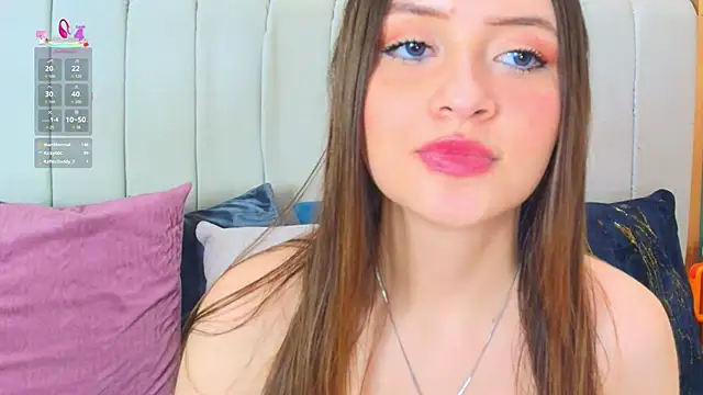 Snapshot of katlyn_martins chatting on 03-15-25, 10:55 katlyn martins online show from 03-15-25, 10:55