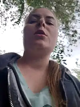 ElenaMaeer online show from 05-10-26, 01:49