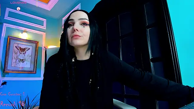 1Munique online show from 02-12-25, 03:49