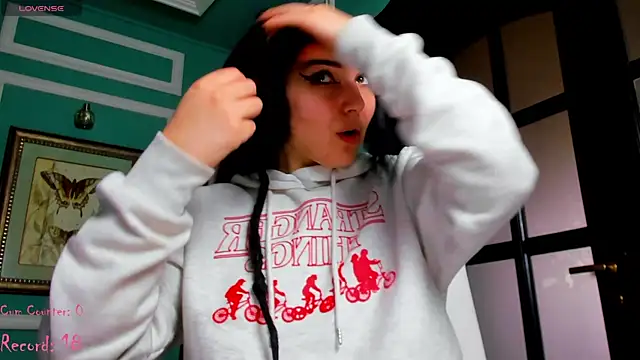 1Munique online show from 02-15-25, 01:16