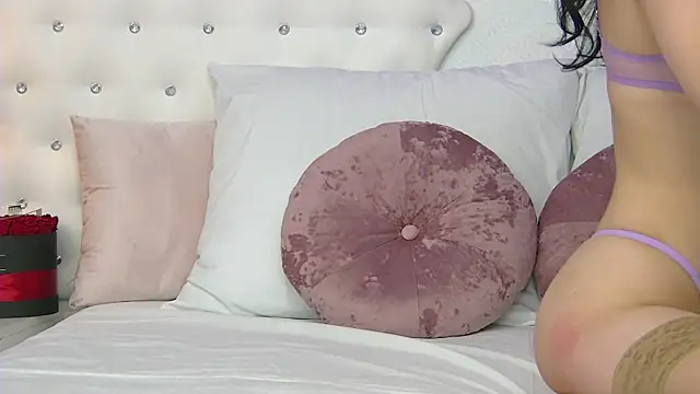 SophiaVilner online show from 02-06-25, 10:21